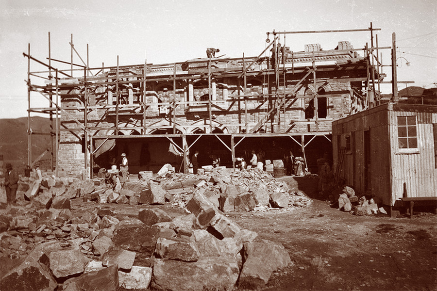 Stonemasons at work on the Takahe 1930
