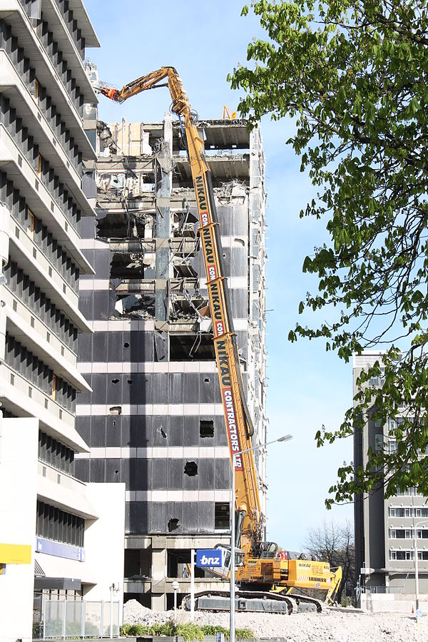 Twinkle Toes demolishing the PWC building in Christchurch 2011